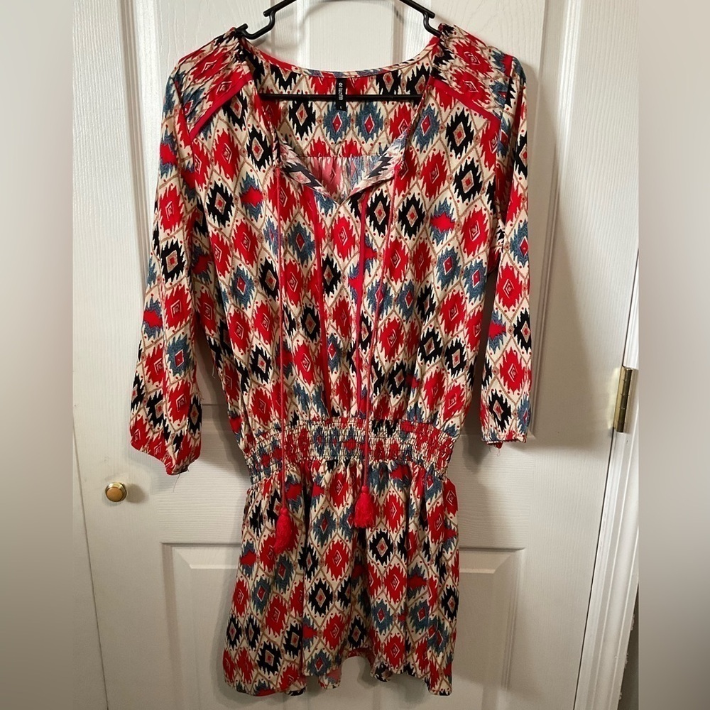 On Twelfth dress. Elastic waist 3/4 sleeve. Mini. Size L